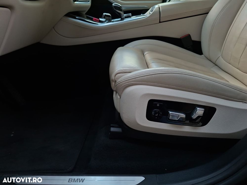 BMW X5 xDrive45e - 31