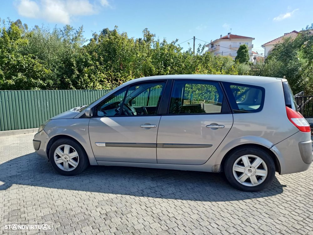 Renault Grand Scénic 1.5 dCi Dynamique - 2