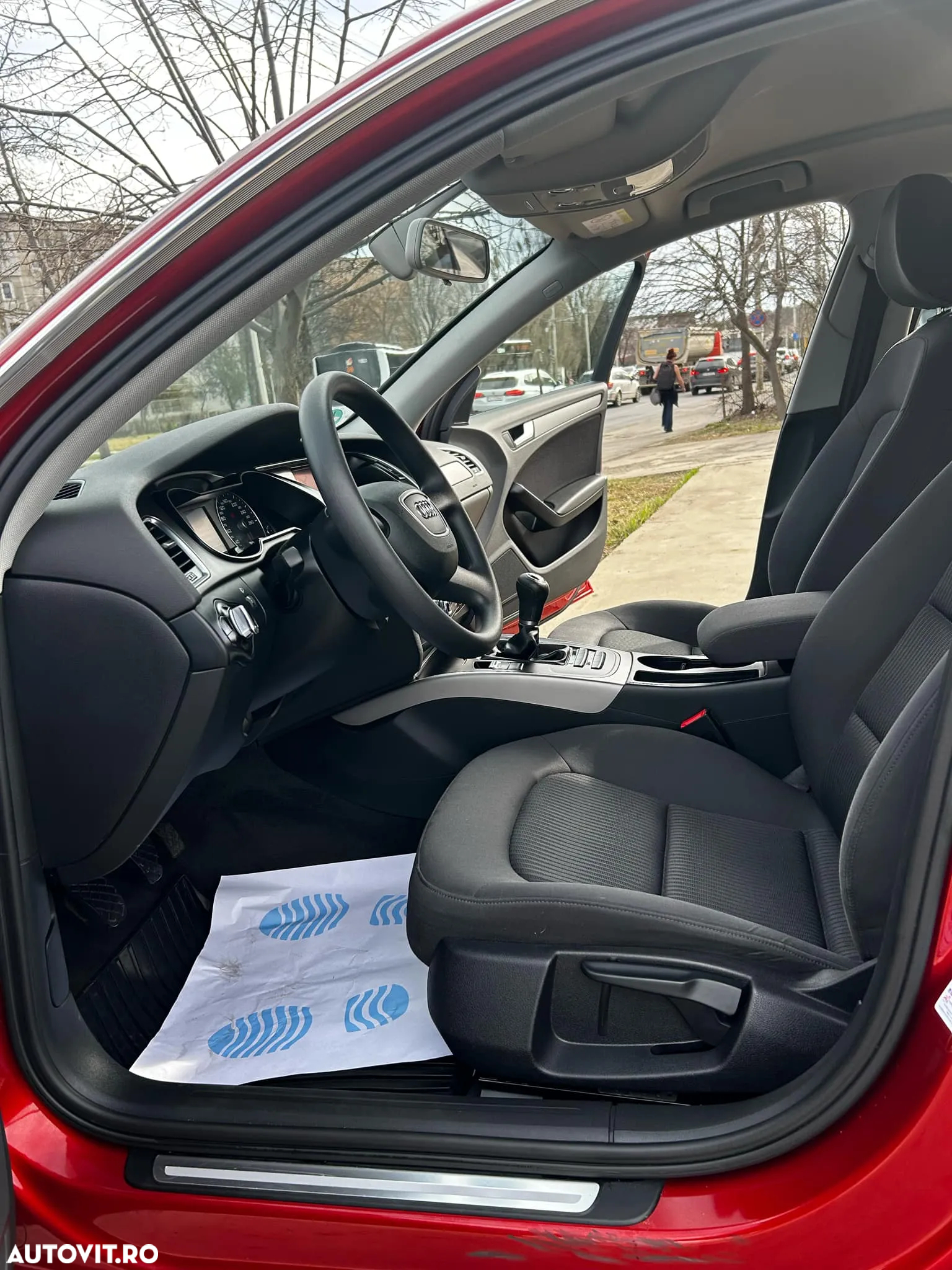 Audi A4 Avant 1.8 TFSI Attraction - 9