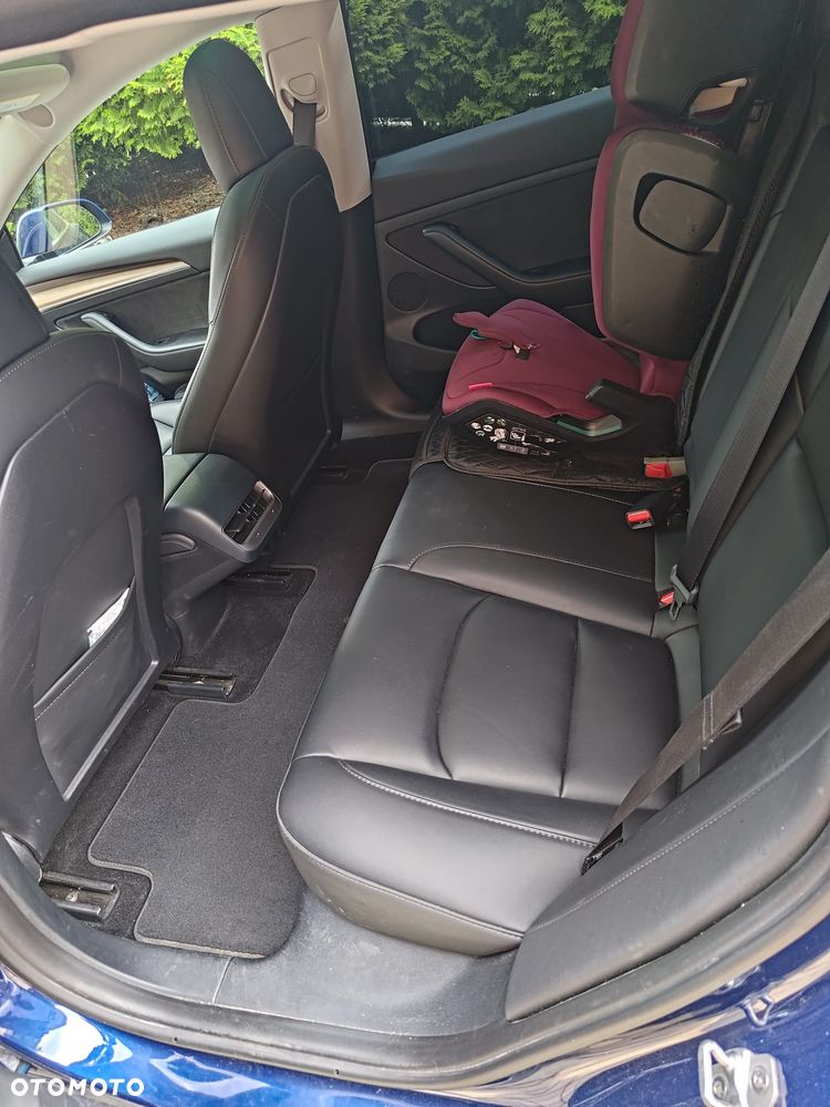 Tesla Model 3 - 15