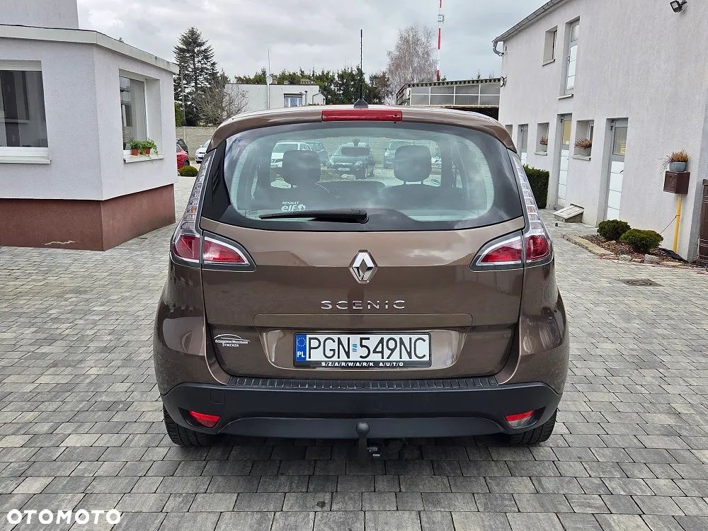 Renault Scenic 1.6 16V TomTom Edition - 3
