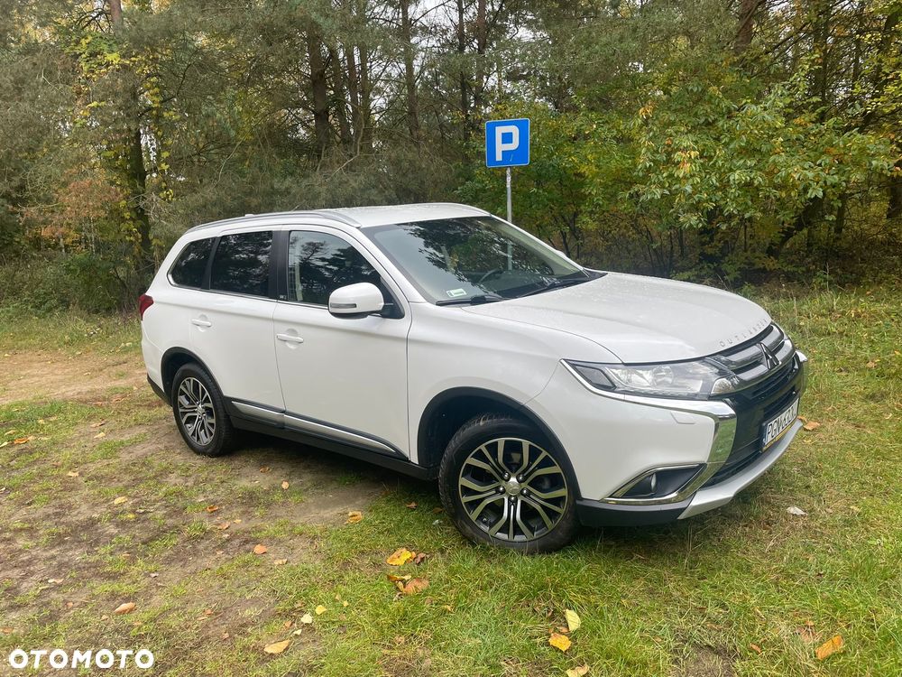Mitsubishi Outlander 2.2 DI-D 4WD Automatik Edition 100+ - 7