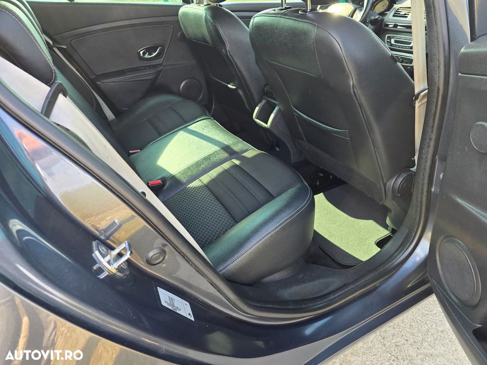 Renault Megane ENERGY dCi 110 Start & Stopp Bose Edition - 12