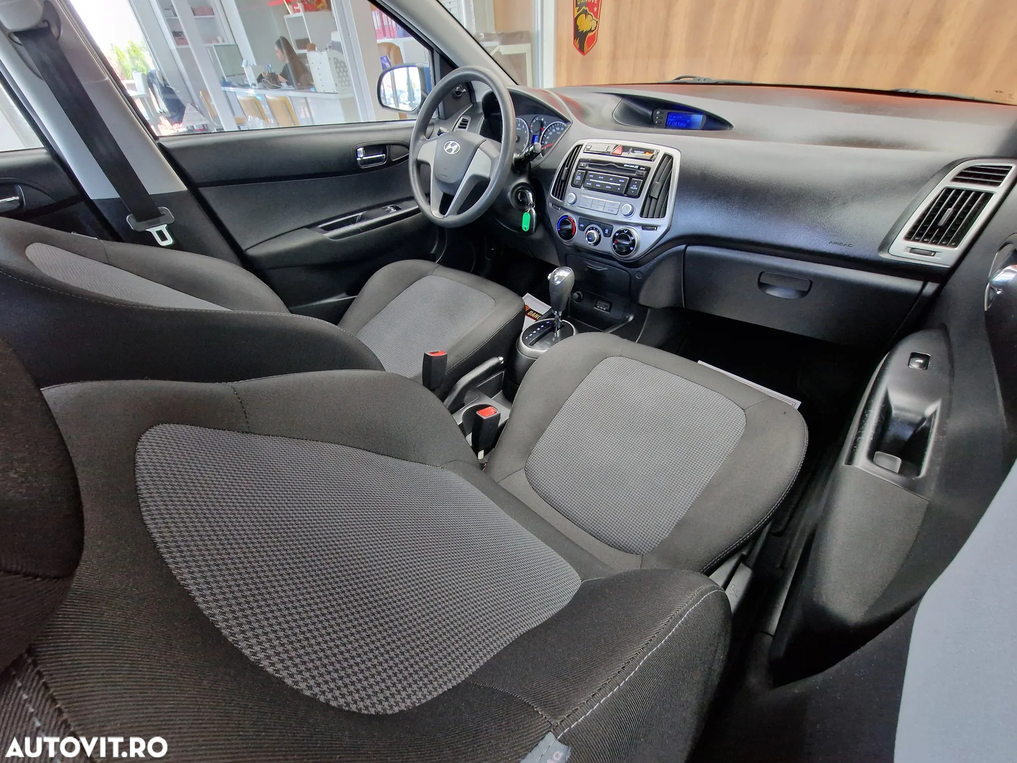 Hyundai i20 1.4 Automatik Style - 16