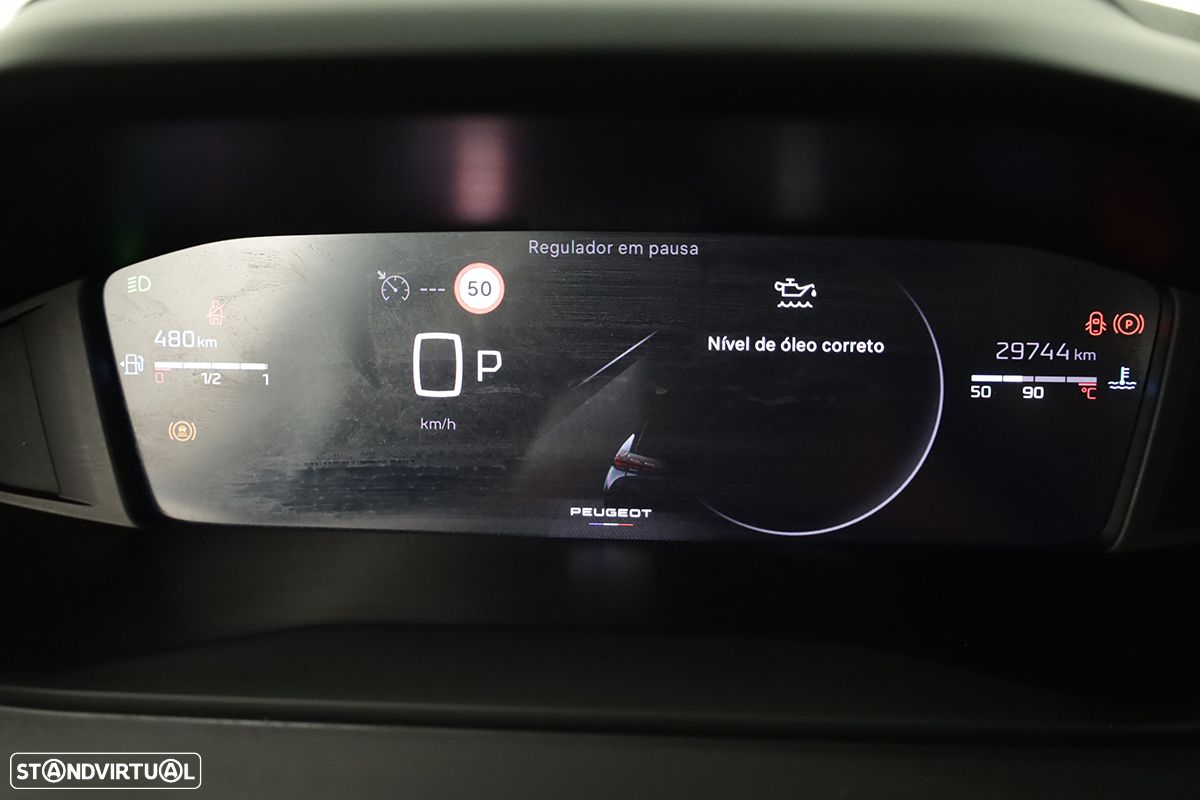 Peugeot 2008 1.2 PureTech Allure EAT8 - 16