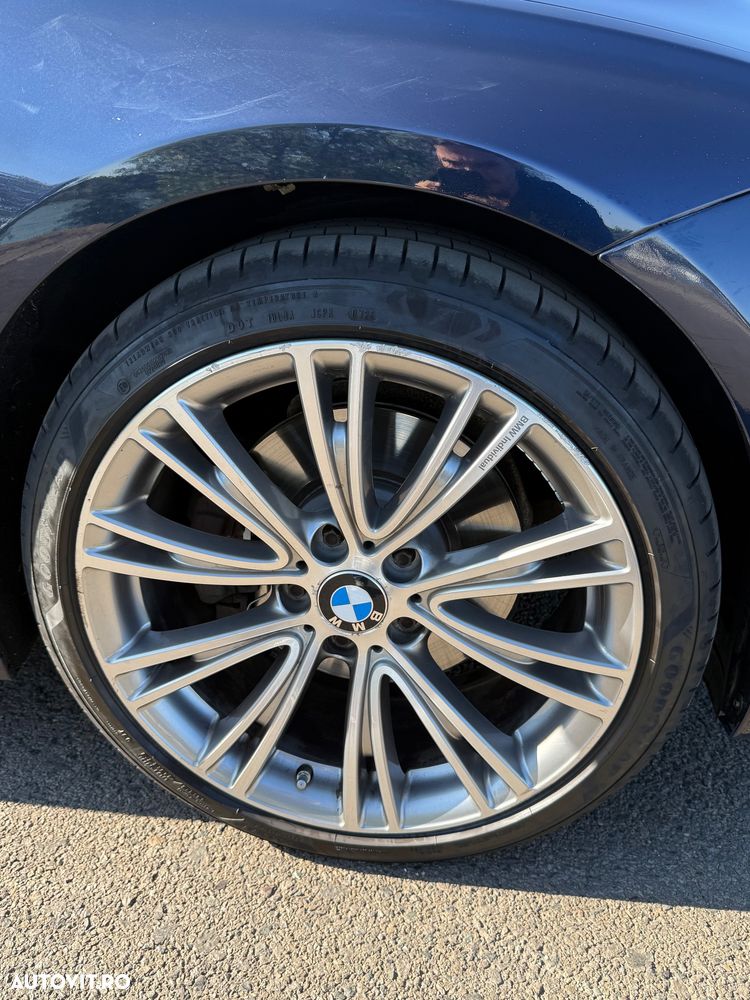 BMW Seria 3 328i Sport-Aut. Luxury Line - 7