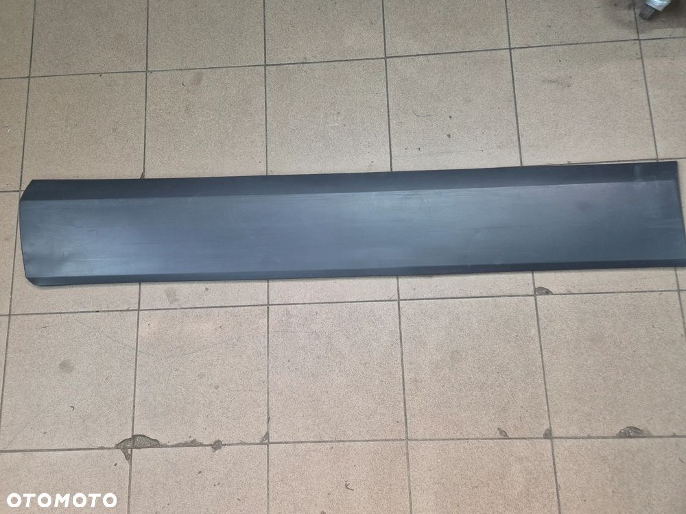 LISTWA DRZWI PRAWYE SUWANE FORD TRANSIT MK8 14r. + - 1