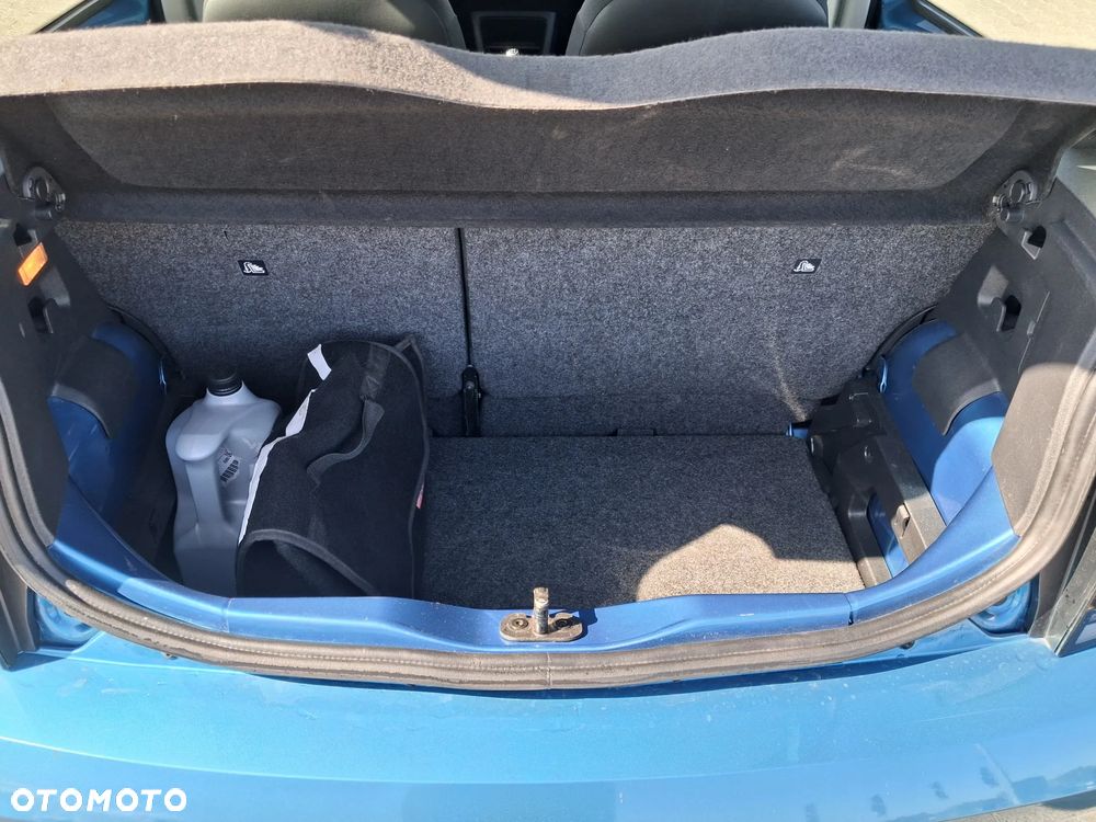 Volkswagen up! 1.0 high - 27