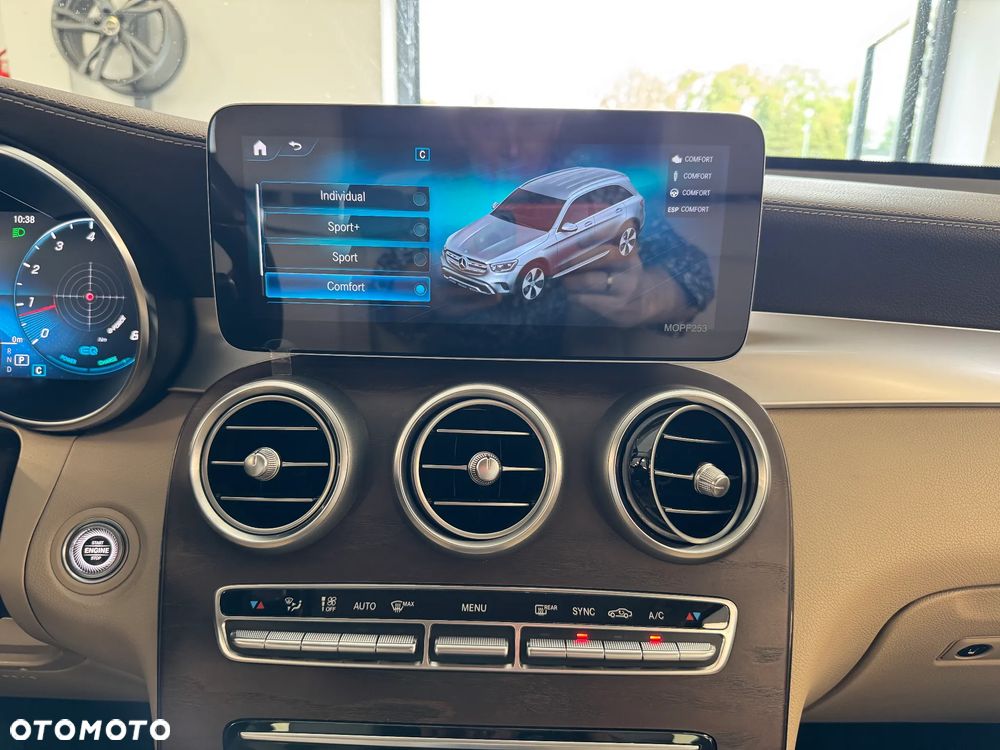Mercedes-Benz GLC 200 4-Matic - 17