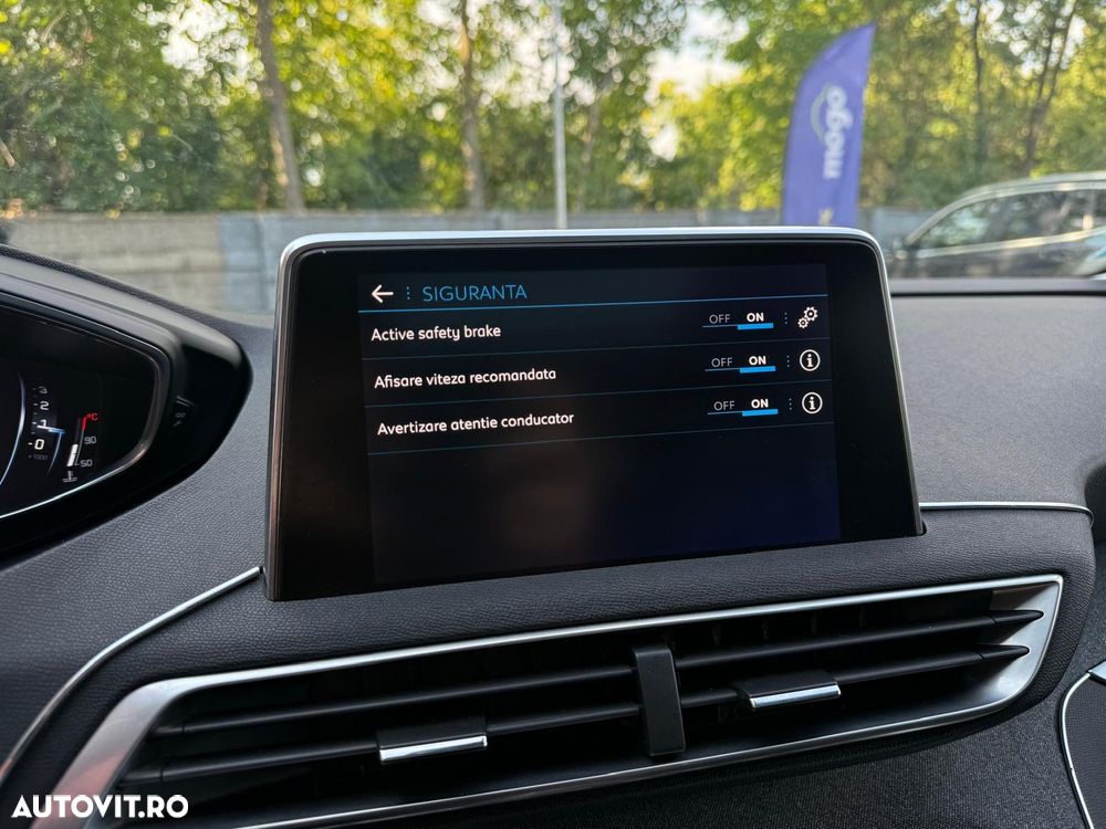 Peugeot 3008 - 21