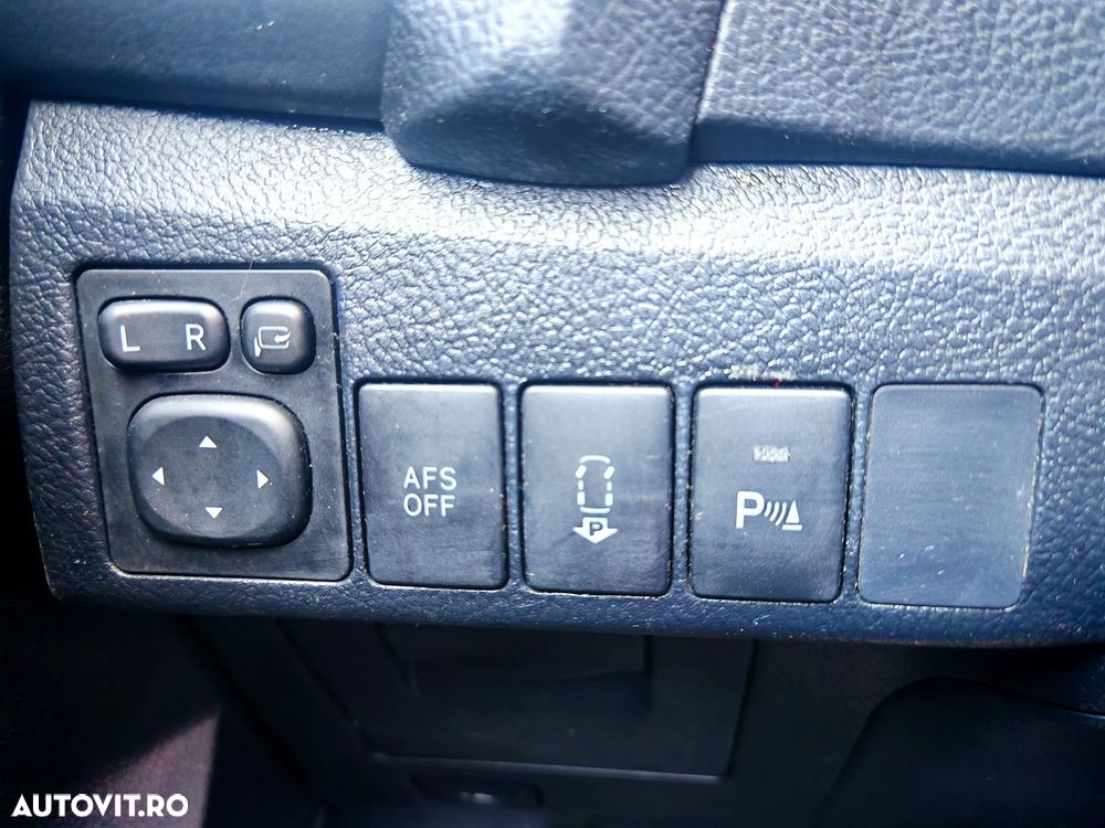 Toyota Auris - 18