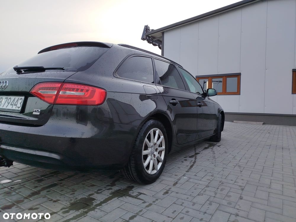 Audi A4 Avant 2.0 TDI ultra DPF Attraction - 18