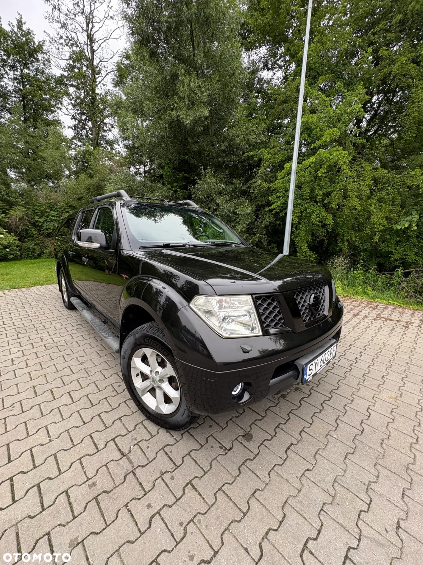 Nissan Navara 2.5 D Platinum - 4