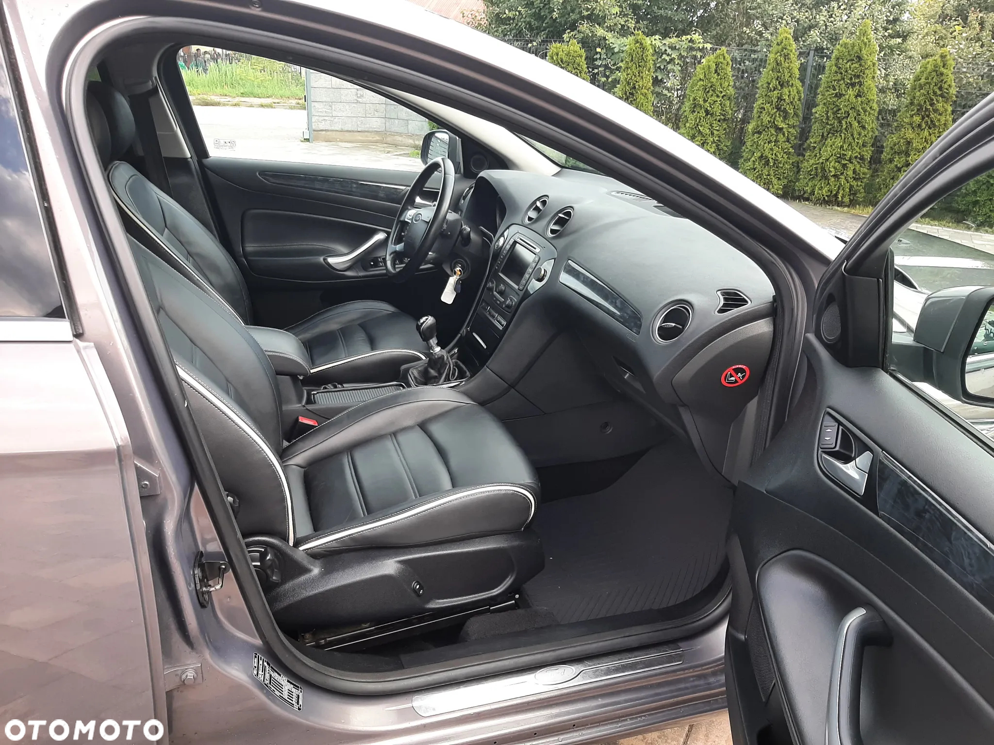Ford Mondeo 1.6 TDCi ECOnetic Titanium - 16