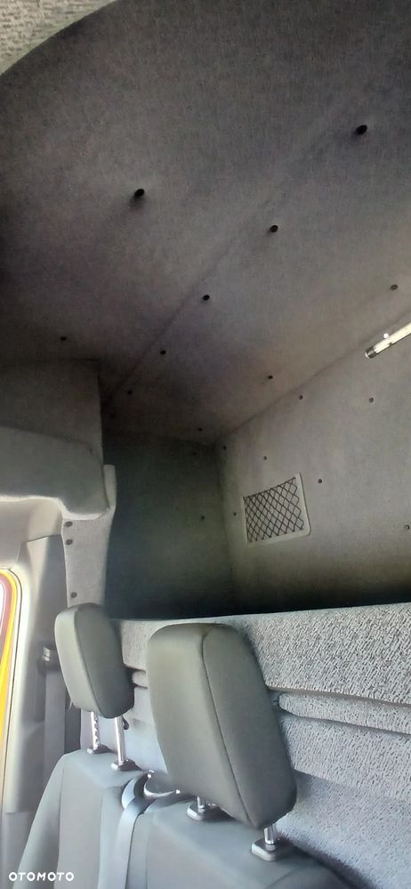 Mercedes-Benz SPRINTER - 9