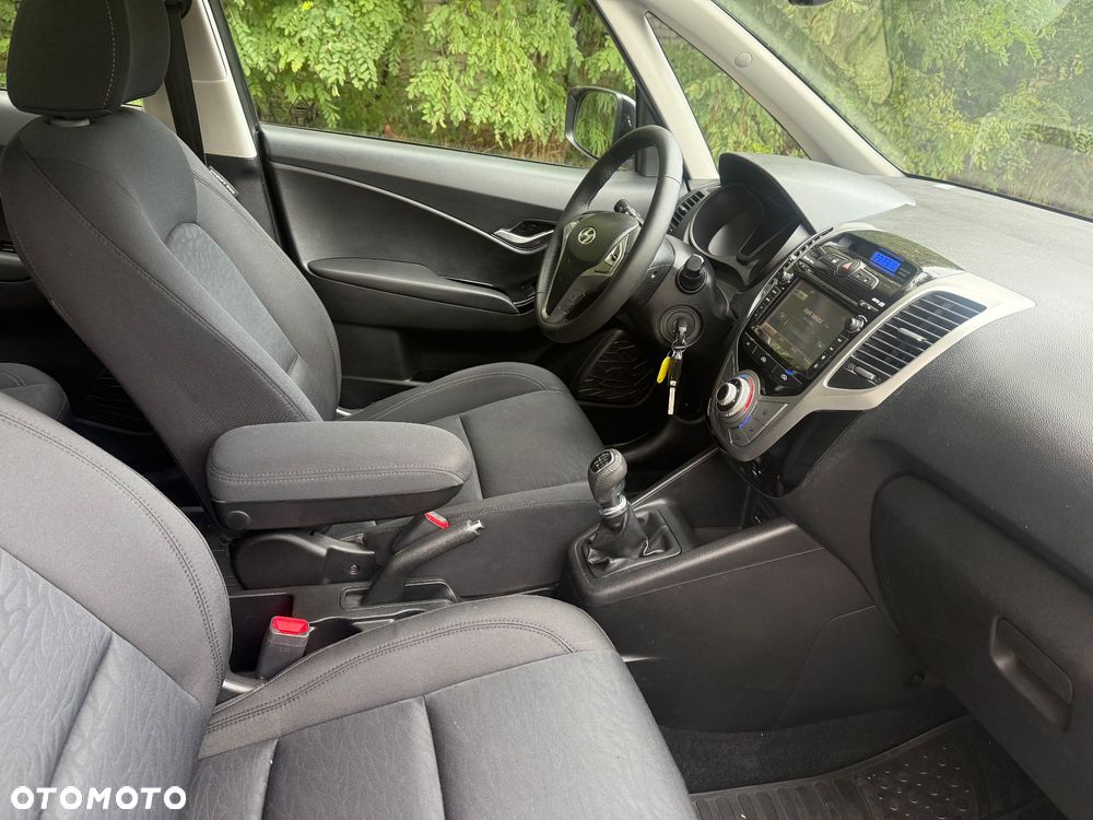 Hyundai ix20 1.4 CRDi blue Classic - 13