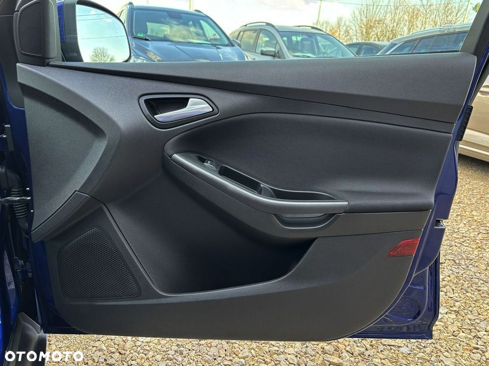Ford Focus 1.6 Edition - 31