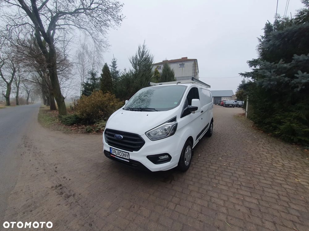Ford TRANSIT CUSTOM - 1