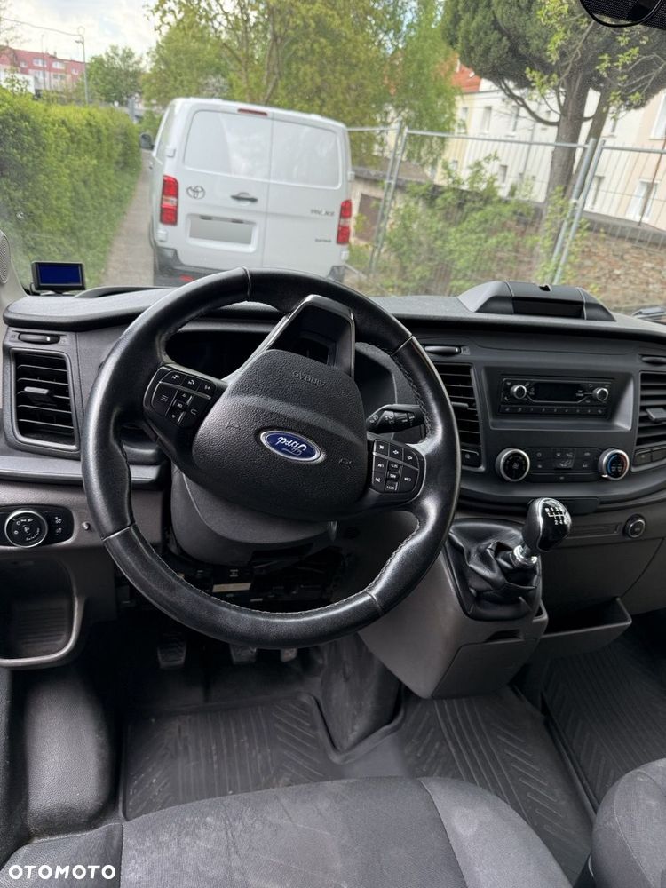 Ford Transit - 13