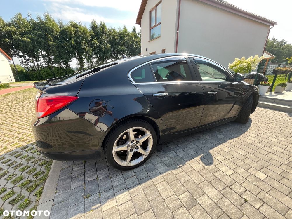Opel Insignia 2.0 CDTI Cosmo 4x4 - 2