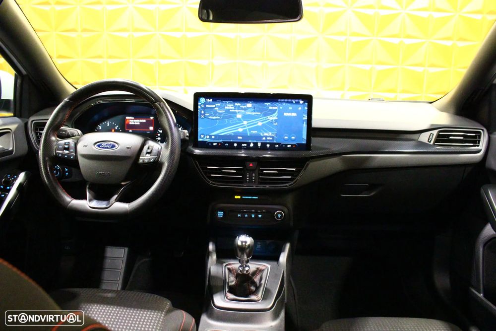 Ford Focus SW 1.5 TDCi EcoBlue ST-Line X - 20