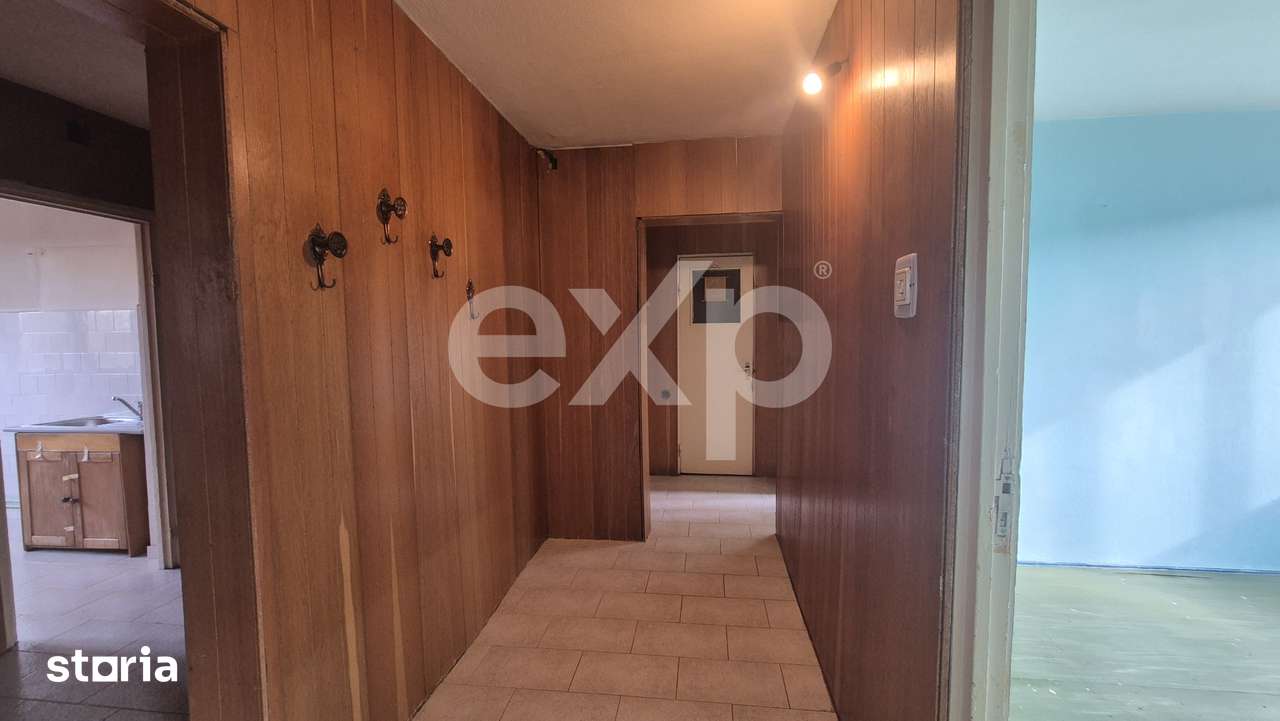Apartament 4 camere, 81 mp – Negru Voda, Pitesti | Ideal pentru fami — fotografia 1