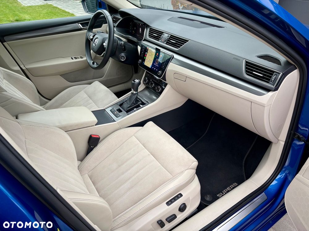 Skoda Superb 2.0 TDI SCR Style DSG - 20