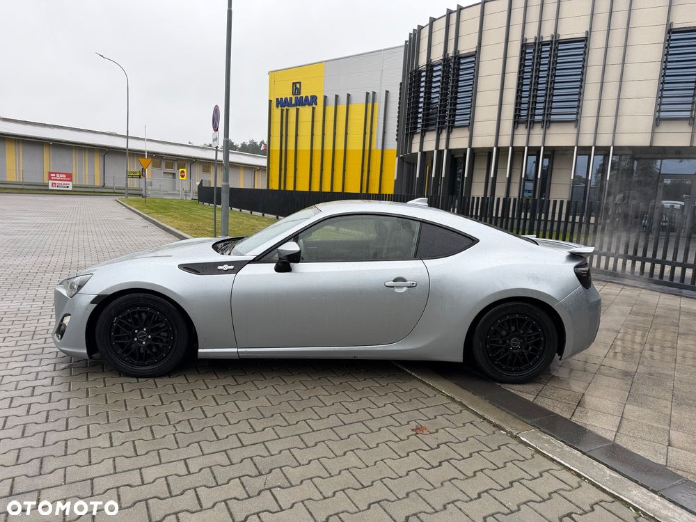 Toyota GT86 2.0 Premium EU6 - 3