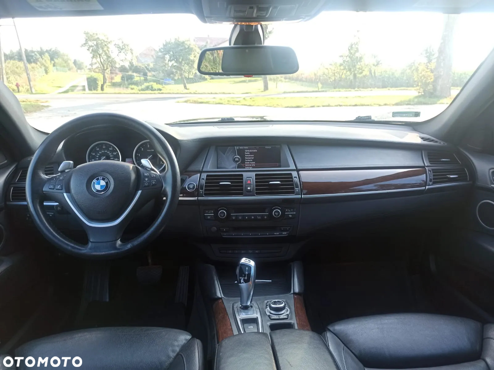 BMW X6 - 14