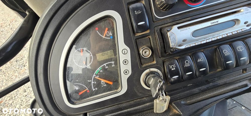 JCB 3CX Joystick - 11