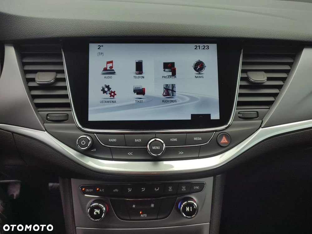 Opel Astra 1.4 Turbo Business - 32