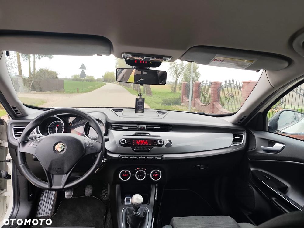Alfa Romeo Giulietta 1.4 TB MultiAir Progression - 11