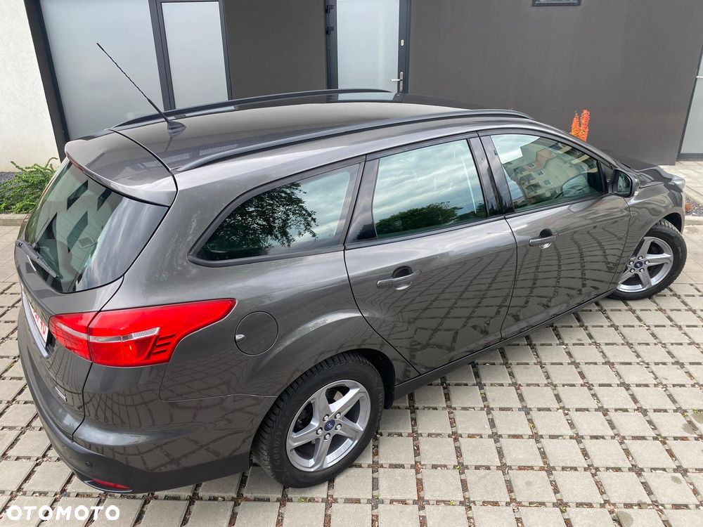 Ford Focus 1.0 EcoBoost Titanium - 15