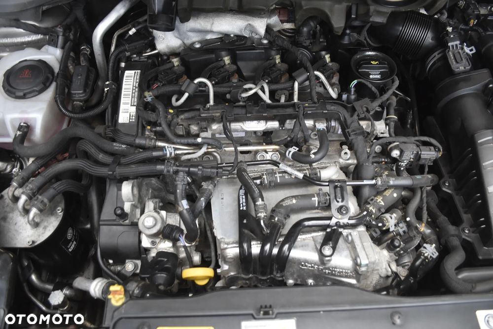 Volkswagen T-Cross 1.6 TDI SCR DSG Style - 22