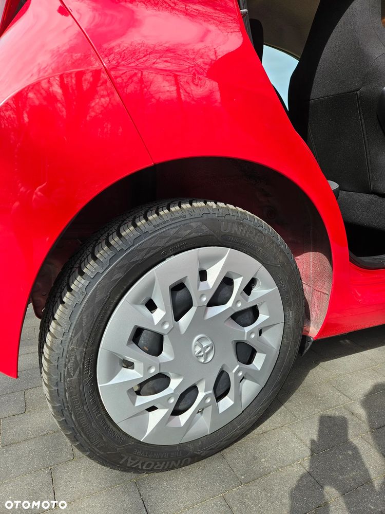 Toyota Aygo 1.0 VVT-i Color Edition - 11