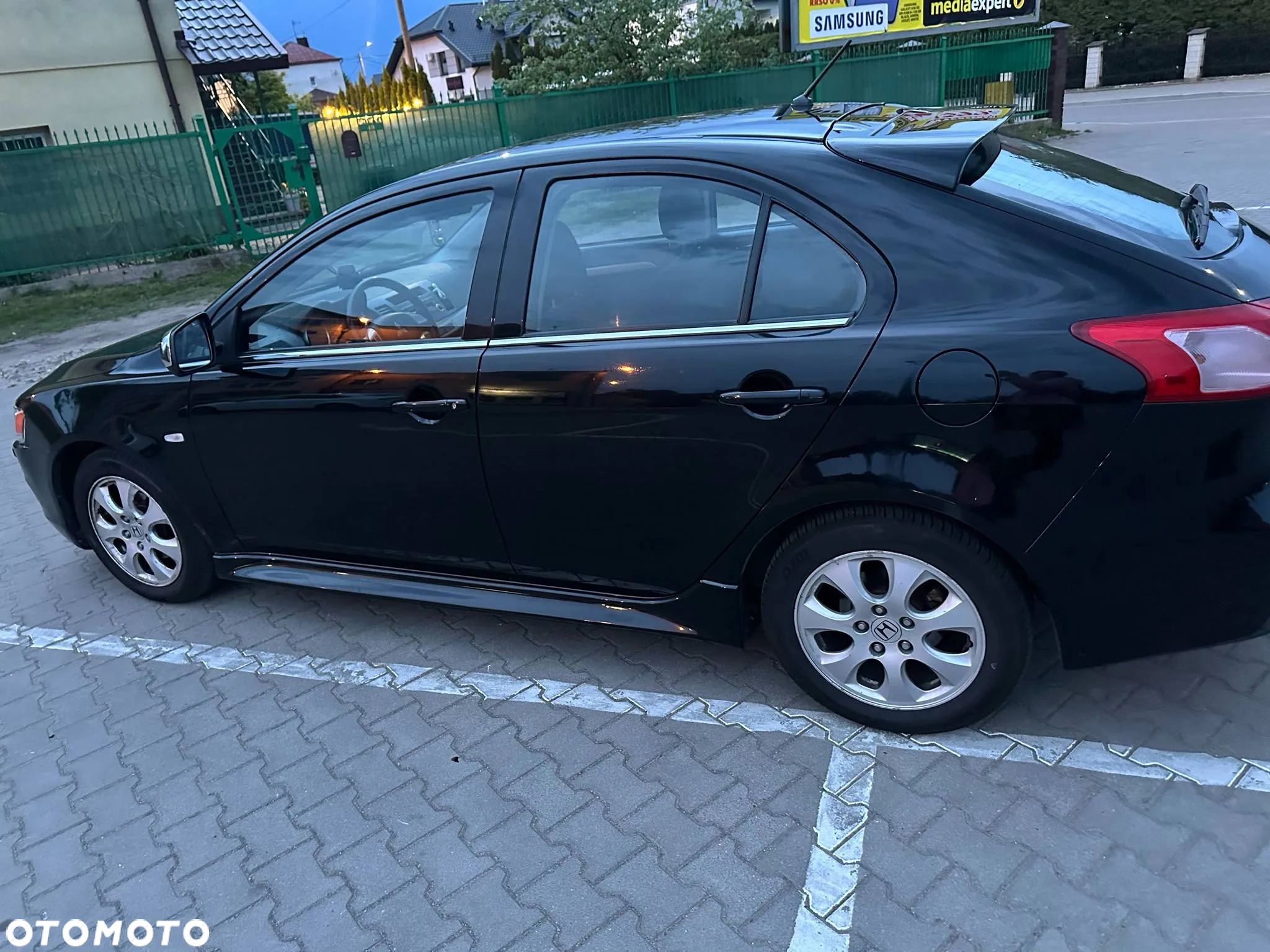 Mitsubishi Lancer 1.6 Invite - 9