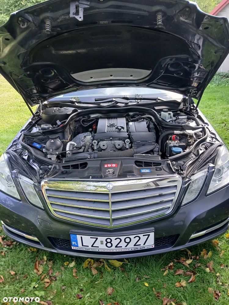 Mercedes-Benz Klasa E - 24