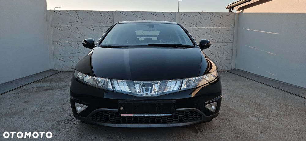 Honda Civic 1.8i-VTEC Sport - 1
