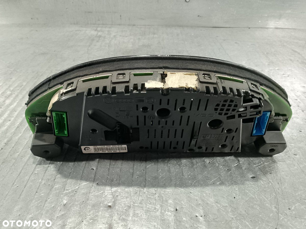 LICZNIK AUDI A6 C5 4B0919881X 110.208.890/016 2.5 TDI - 4