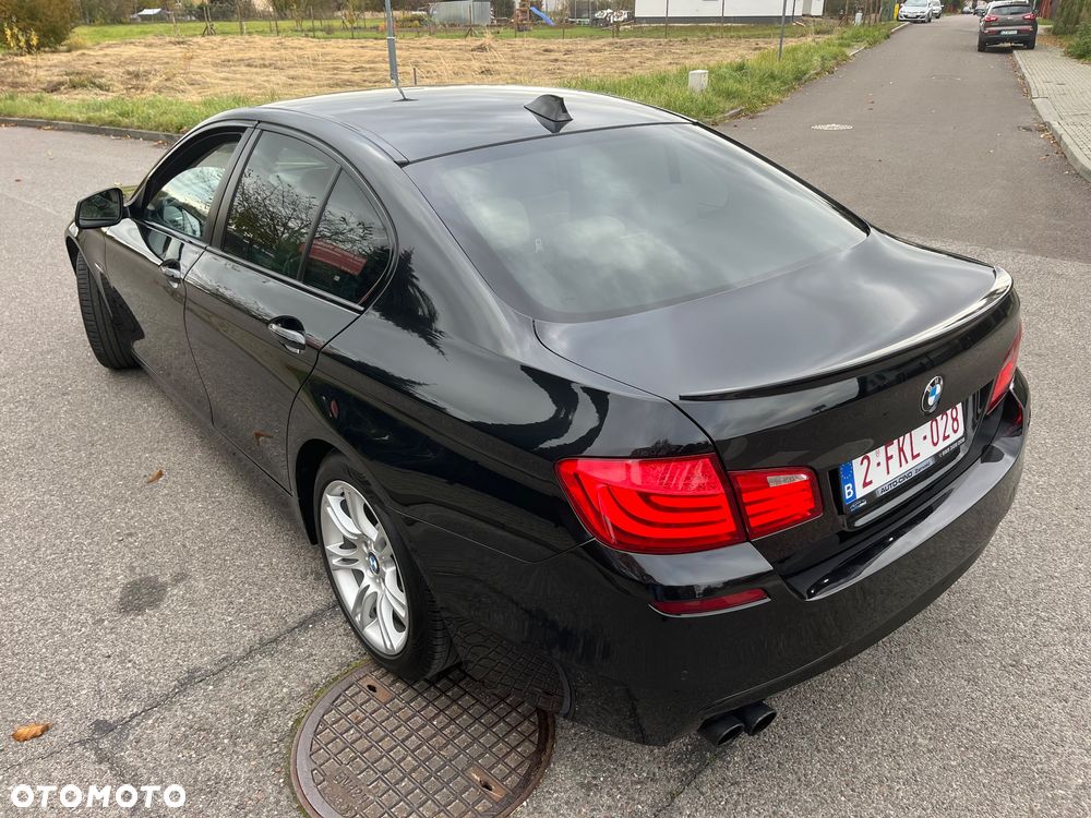 BMW Seria 5 525d Sport-Aut - 12
