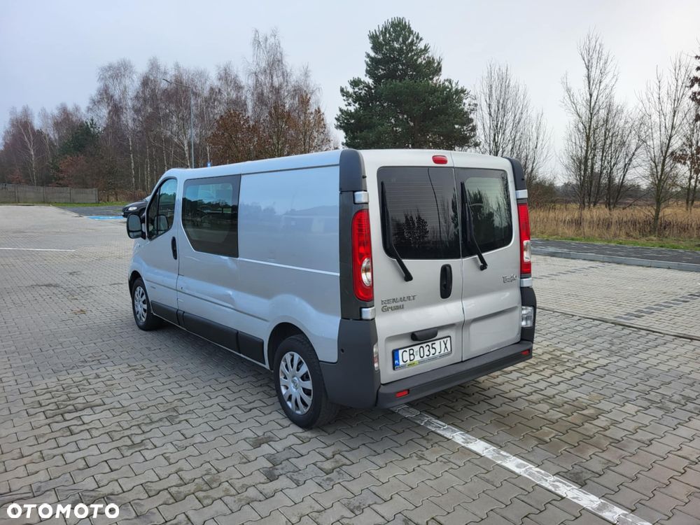Renault Trafic - 6