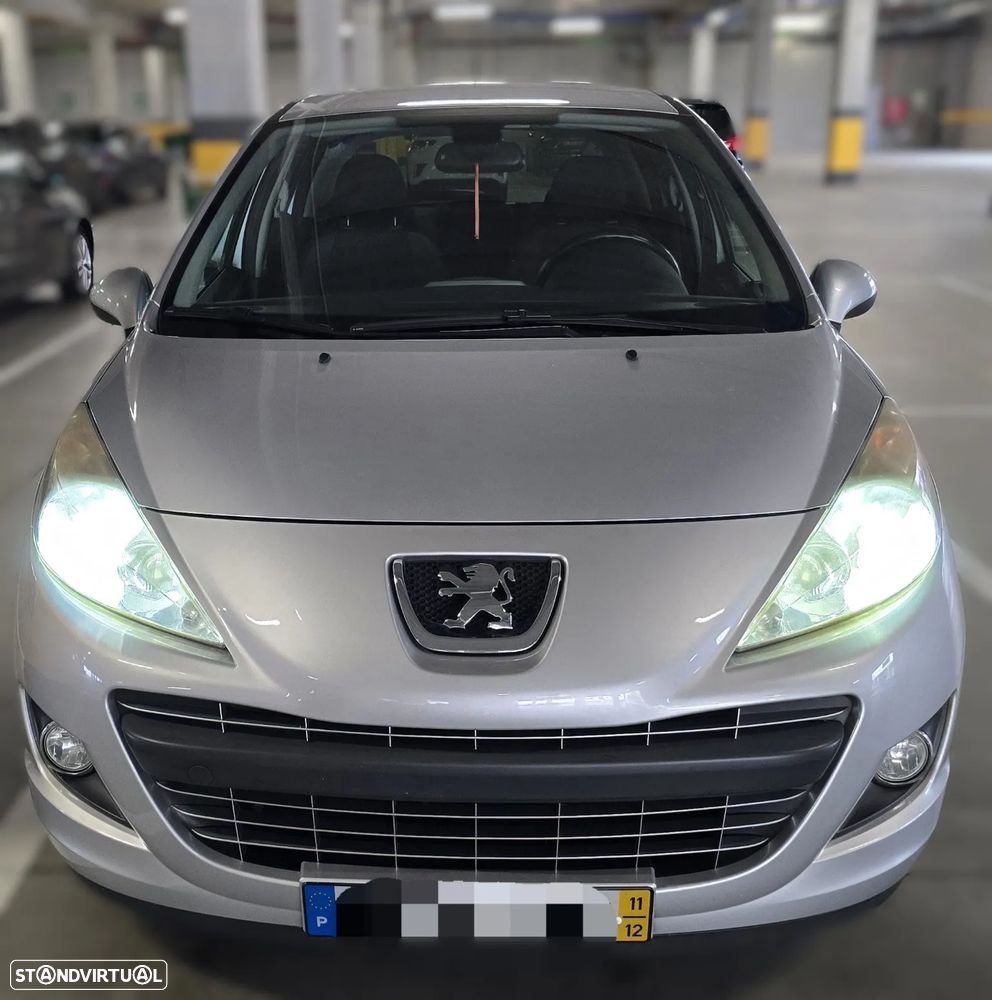 Peugeot 207 1.4 HDi Sport - 29