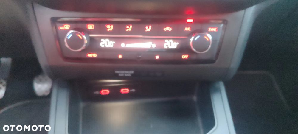 Seat Ibiza 1.0 TSI S&S FR Pro Black Edition - 31