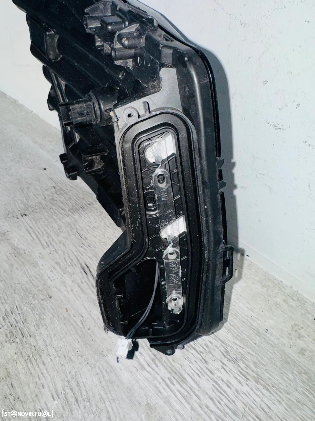 Farol Diurno Direito Peugeot 208 / Peugeot 2008 - 2019 / 2025 - 5