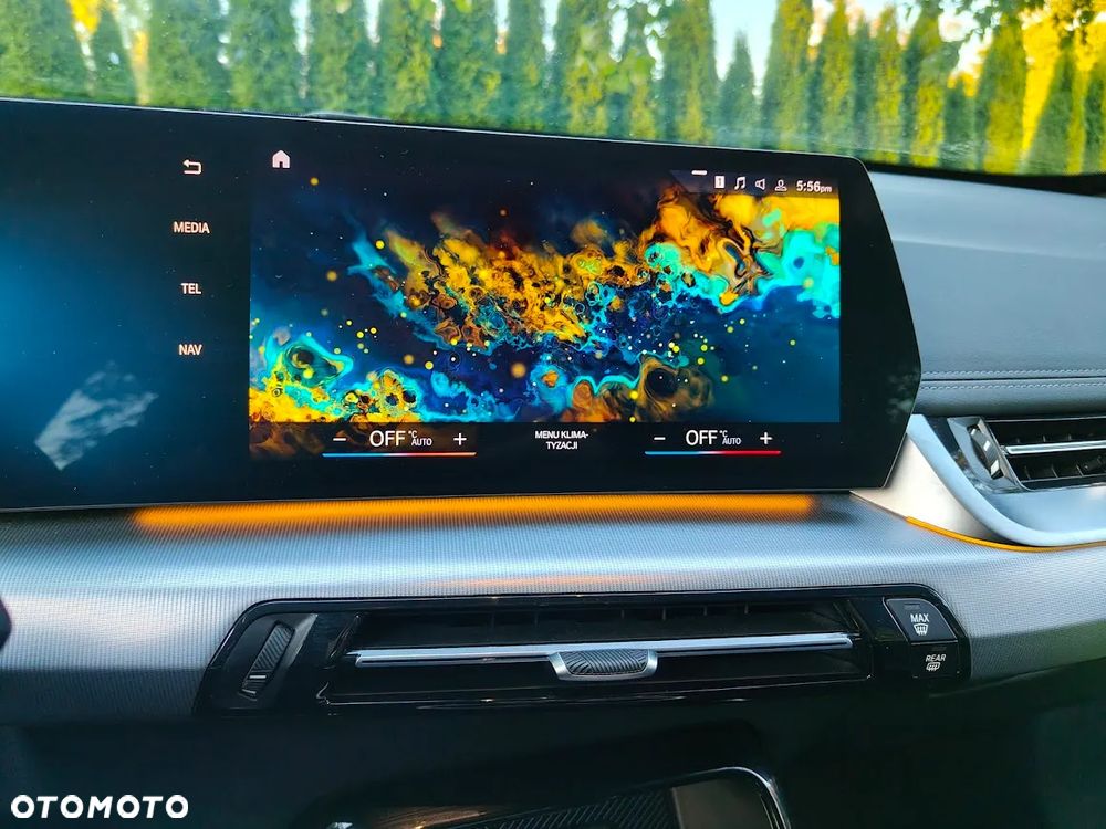 BMW X1 - 24