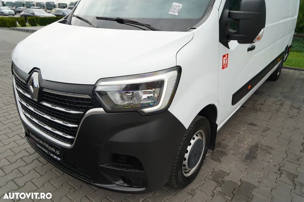 Renault MASTER / BLAZER / PANEL / 2023 - 15