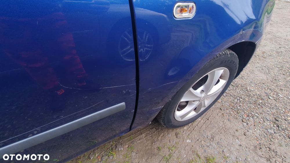 Ford Focus C-Max 1.8 Ghia - 21