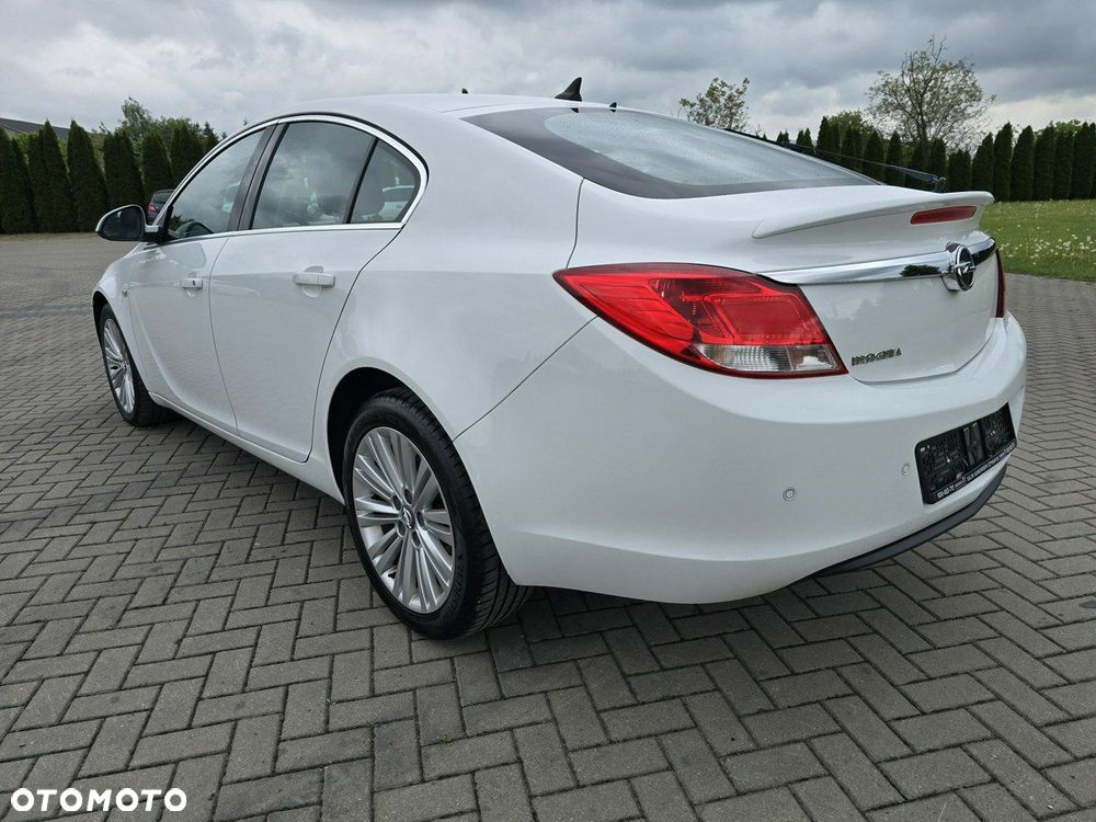 Opel Insignia - 11