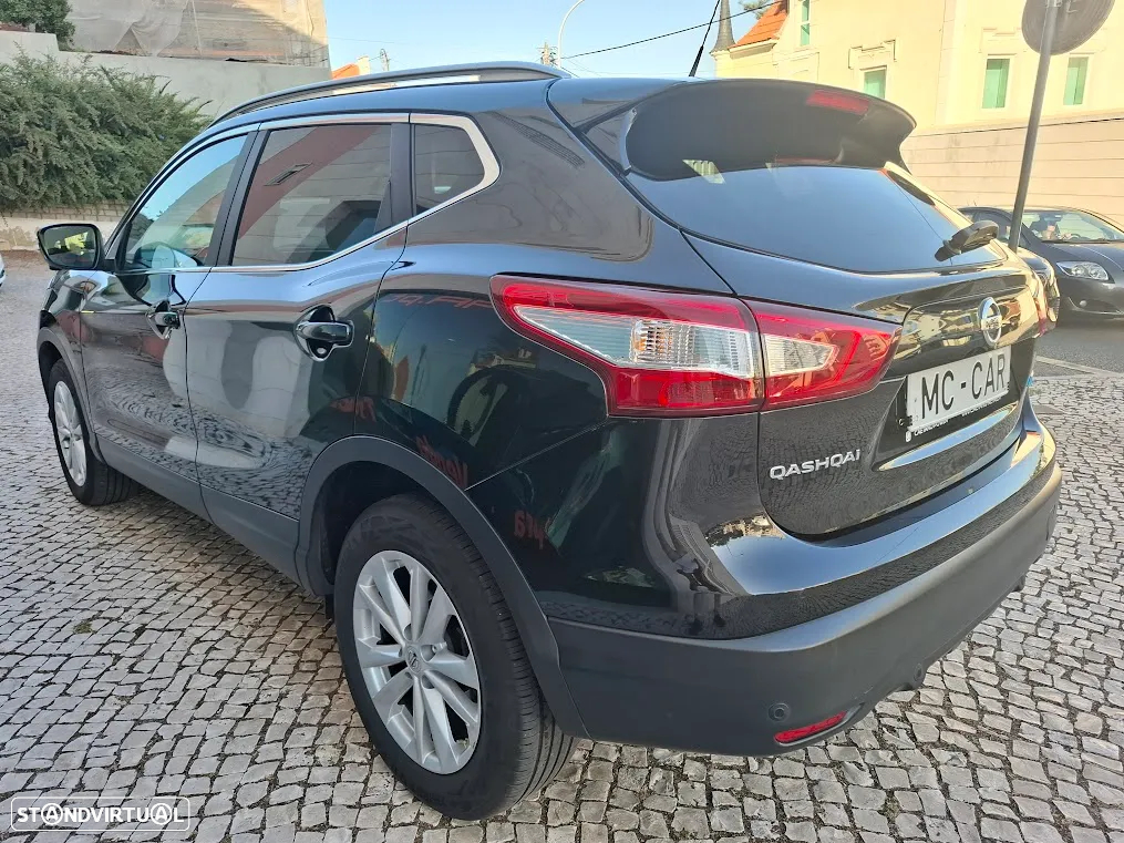 Nissan Qashqai 1.5 dCi Tekna Alcantara - 4