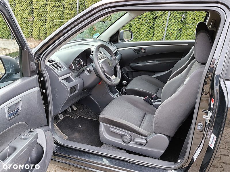 Suzuki Swift 1.2 BlackWhite - 5